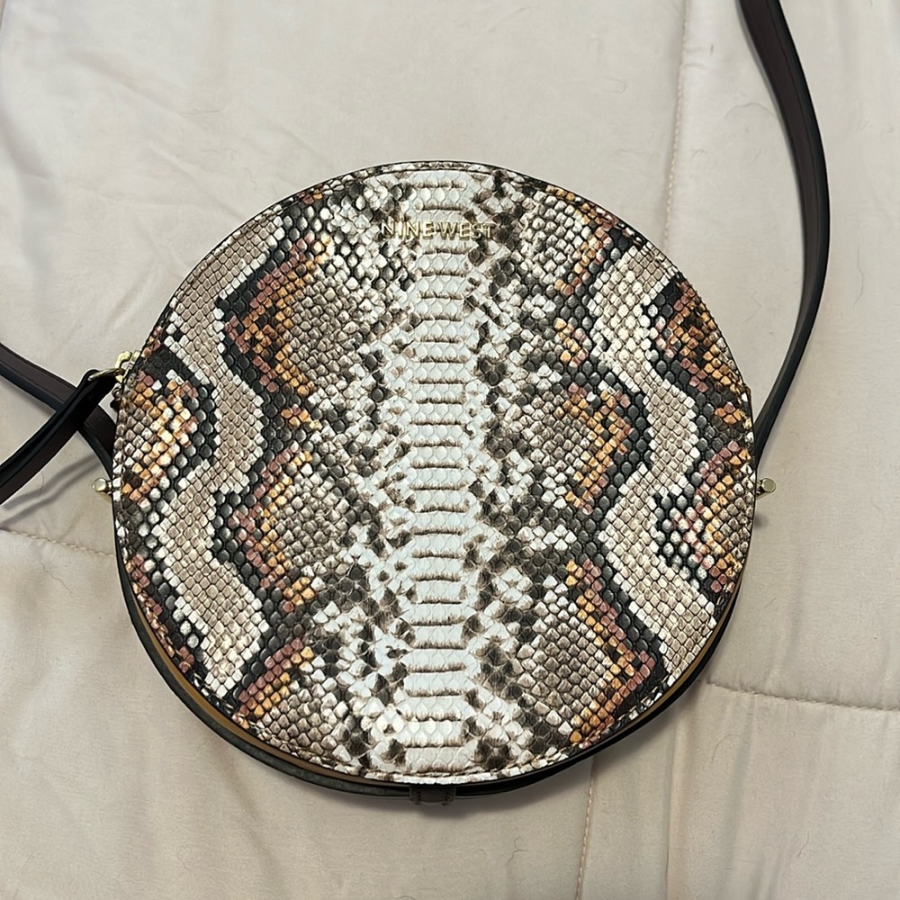 Nine West crossbody